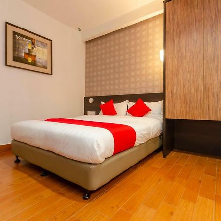 Oyo 1164 Hotel 906 Kota Laksamana Malacca Екстериор снимка